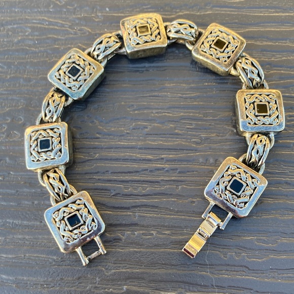 Vintage Jewelry - Chunky Square bracelet Silvertone Metal Black enamel center 8” long vintage